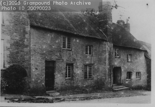 Picture of Manor house, Fore Street