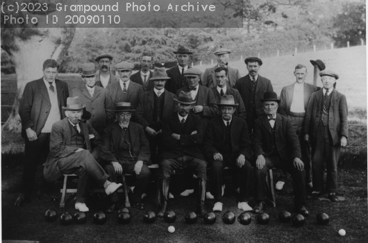 Picture of Bowls players 1925