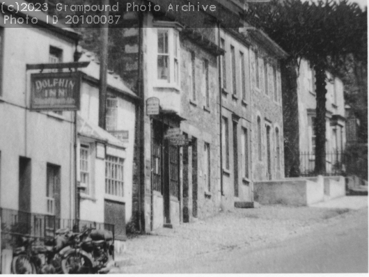 Picture of Dolphin Inn and Mrs Osborne's Shop