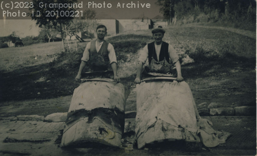 Picture of Jack and Cyril Allen at Manor Tannery