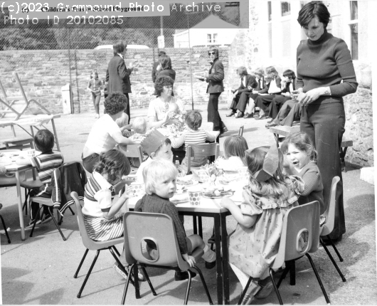 Picture of Queen Elizabeth II Silver Jubilee 1977