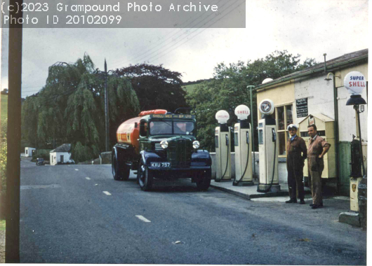 Picture of Petrol Station in Grampound c1950