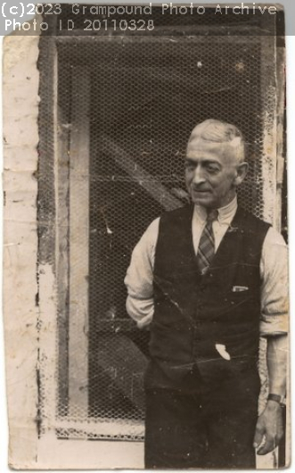 Picture of Leonard Spry