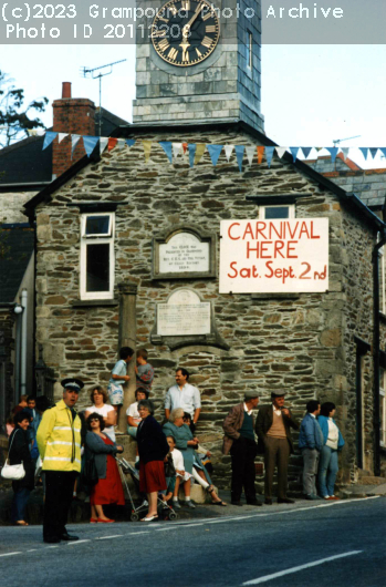 Picture of Carnival day at the Town Hall