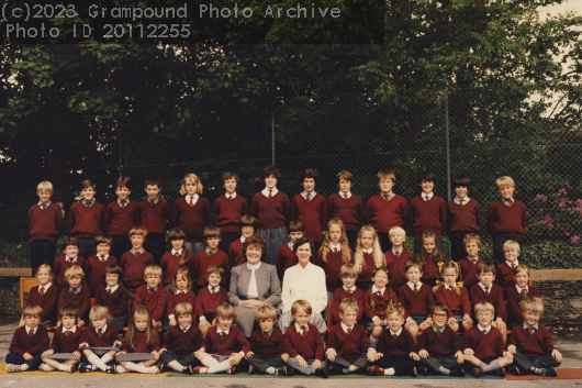 Picture of Grampound school photo 1985