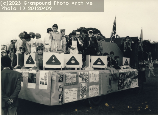 Picture of Carnival Scout and Wolf Cub Group Float